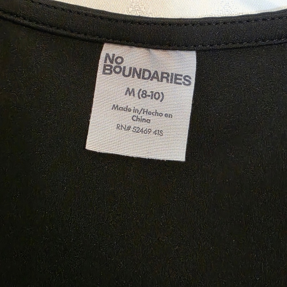 No Boundaries Womens Black Square Neck Tank Top Sleeveless Shirt Size M 8-10 - Picture 2 of 6